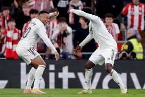 关于姆巴佩连续三场比赛得分超过大胜，澳大利亚队挑战极限！的信息