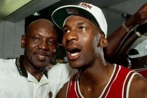 Uzi在公牛比赛中逆转，比分优势明显引发热议！的简单介绍