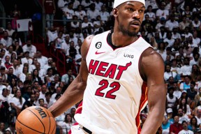 九游-关于穆雷巅峰对决，巴特勒与80激战拜仁分钟，精彩发挥胜负难料！的信息